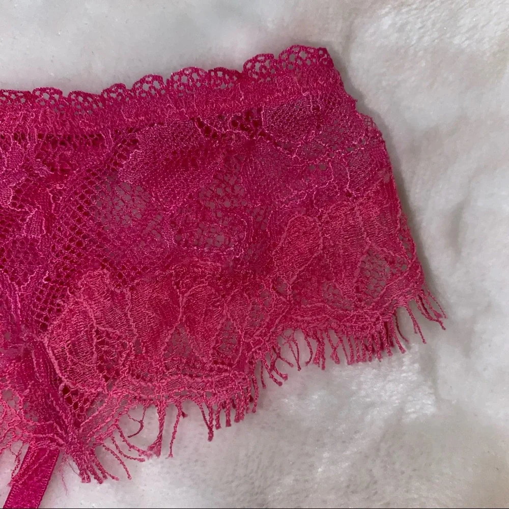 NEW Victoria’s Secret Very Sexy Lace Garter Belt - XS/S - Picture 3 of 6